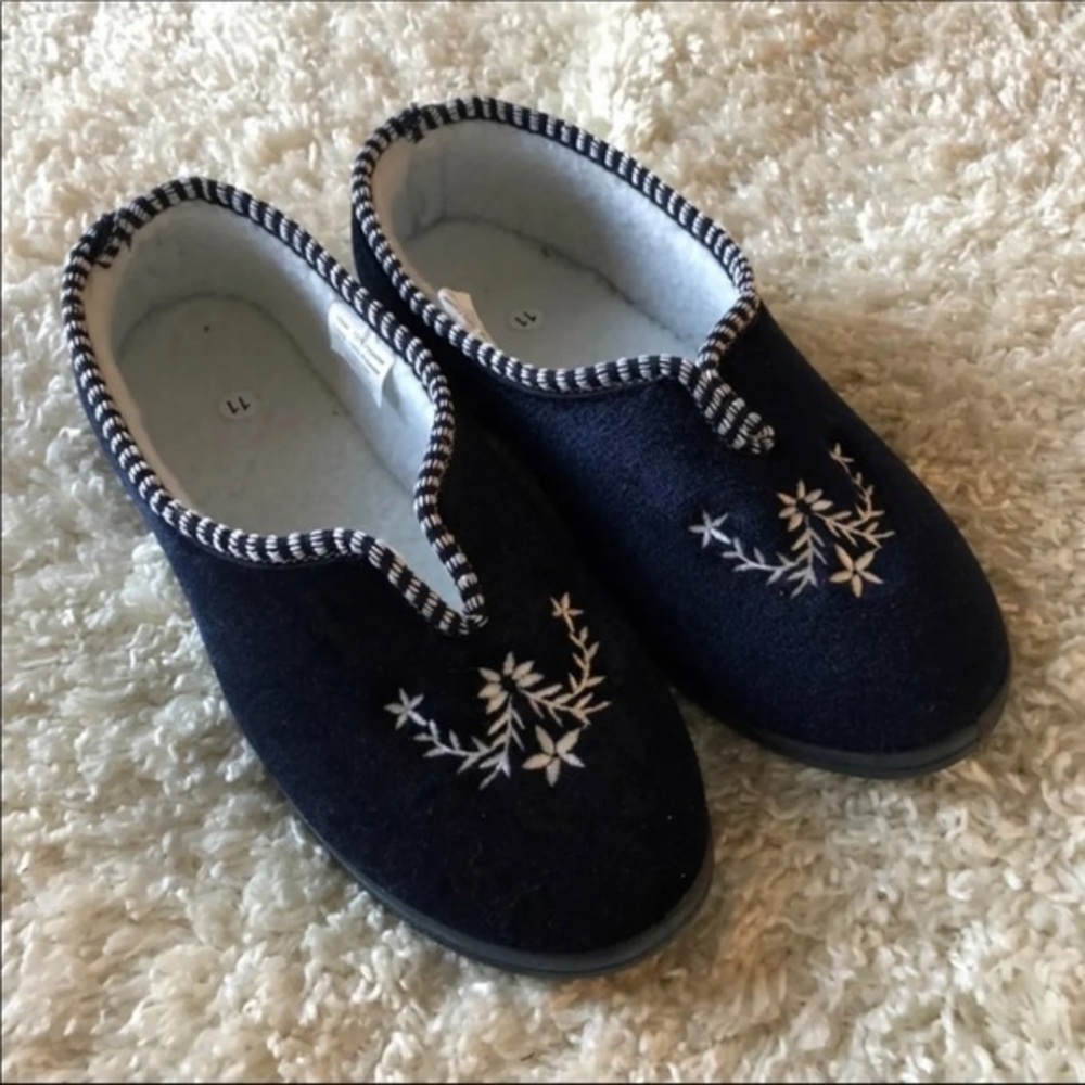 Slippers Size‎ 11 Womens Blue Slip On